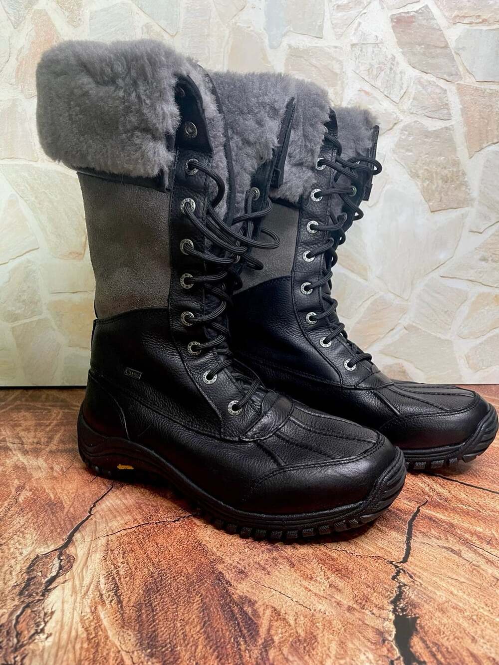 UGG Adirondack Tall Black Leather Waterproof Fur Snow Boots USA 8.5